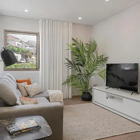 Апартаменты Casa Raposinhas I *