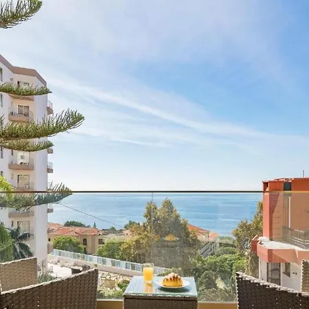 Casa Raposinhas I * فونشال